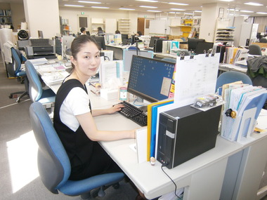 パッケージデザイナー募集 残業少ない 駅近 女性活躍 年間休日1日以上 株式会社ヤザワコーポレーションの求人情報ページ